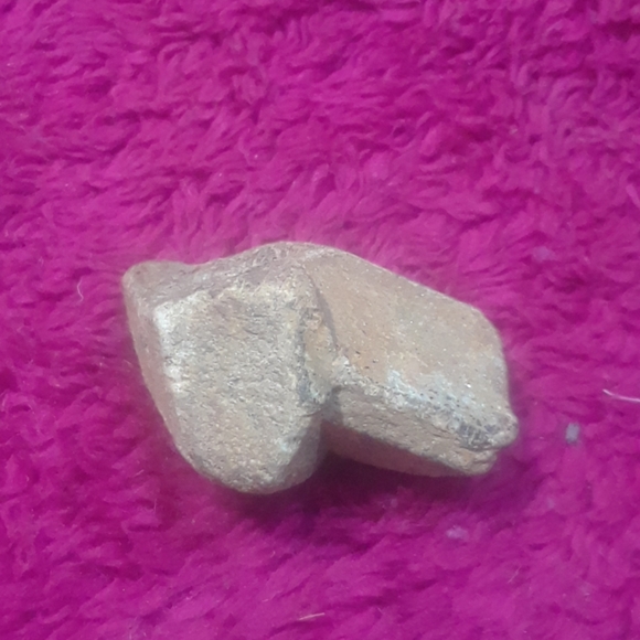 FAIRY CROSS ( Natural Staurolite) 18g 1.5inx1in - Picture 3 of 8